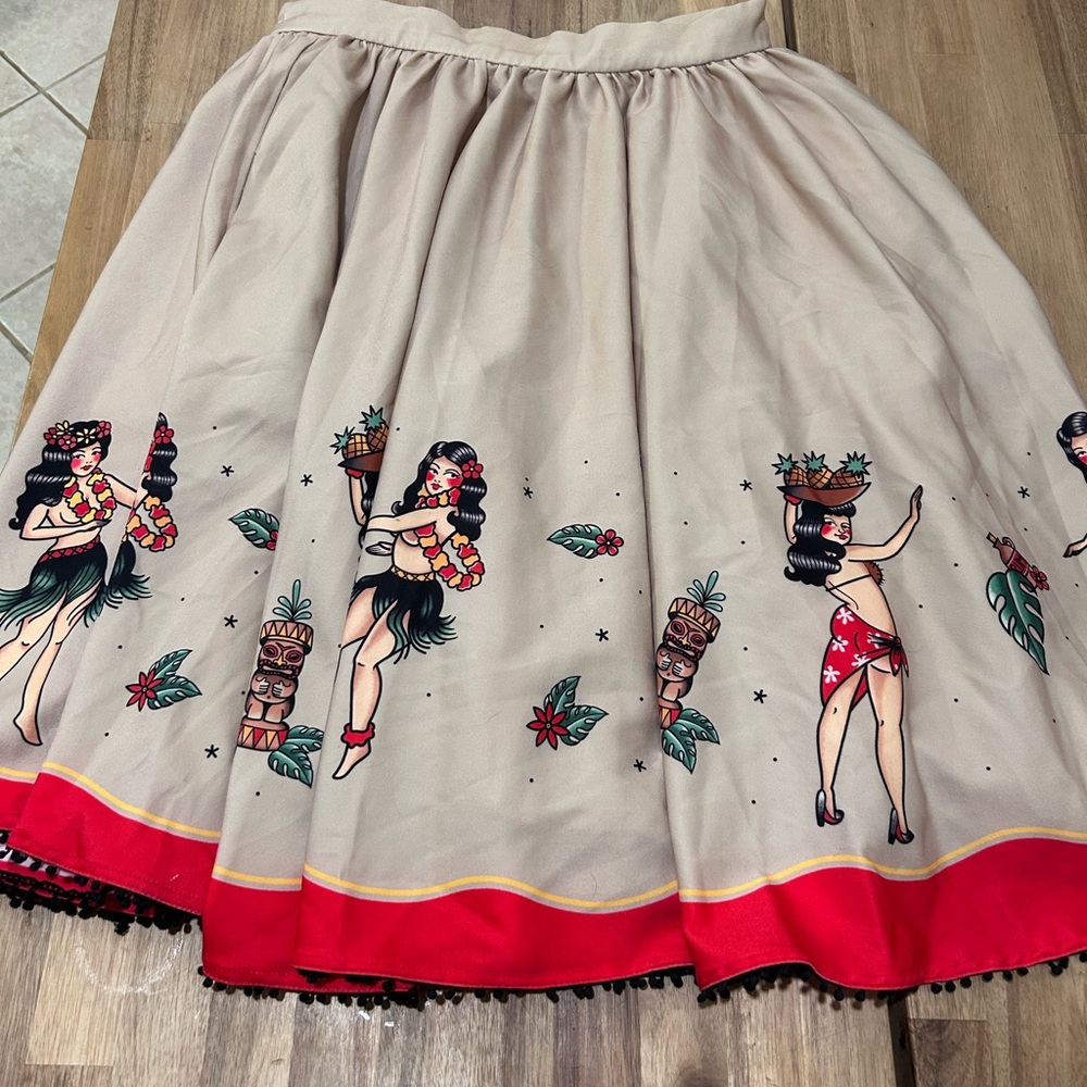 Vintage-Inspired Tattoo Hula Girl Skirt